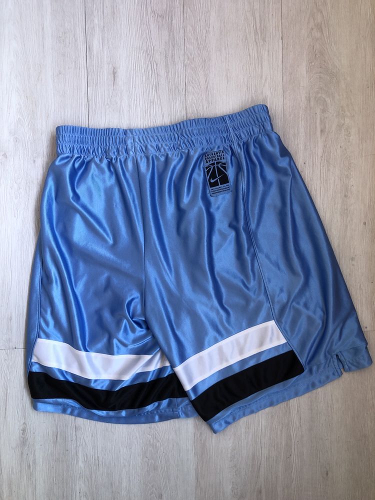 Vintage Nike Authentic Apparel Basketball Shorts