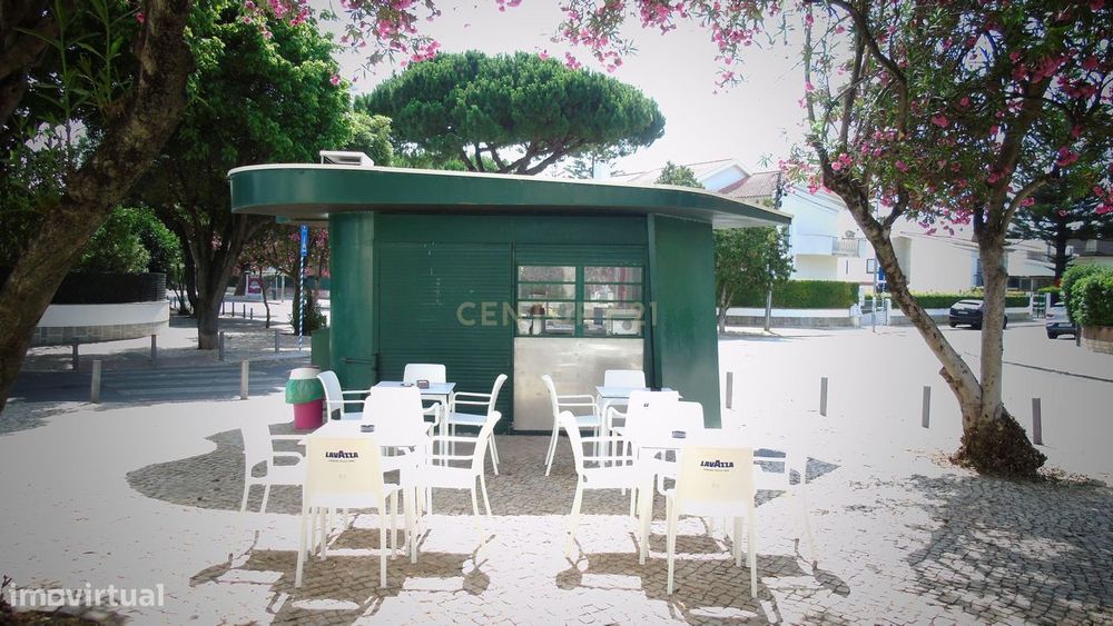 Quiosque Comercial em Nova Oeiras, totalmente equipado