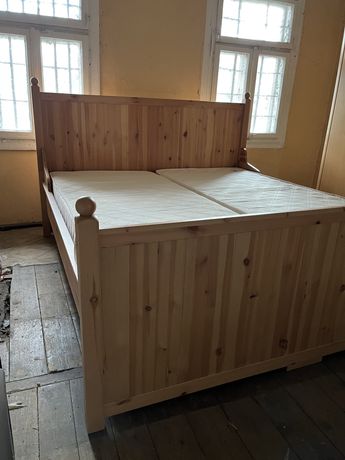 Łóżko drewniane 180 x 200