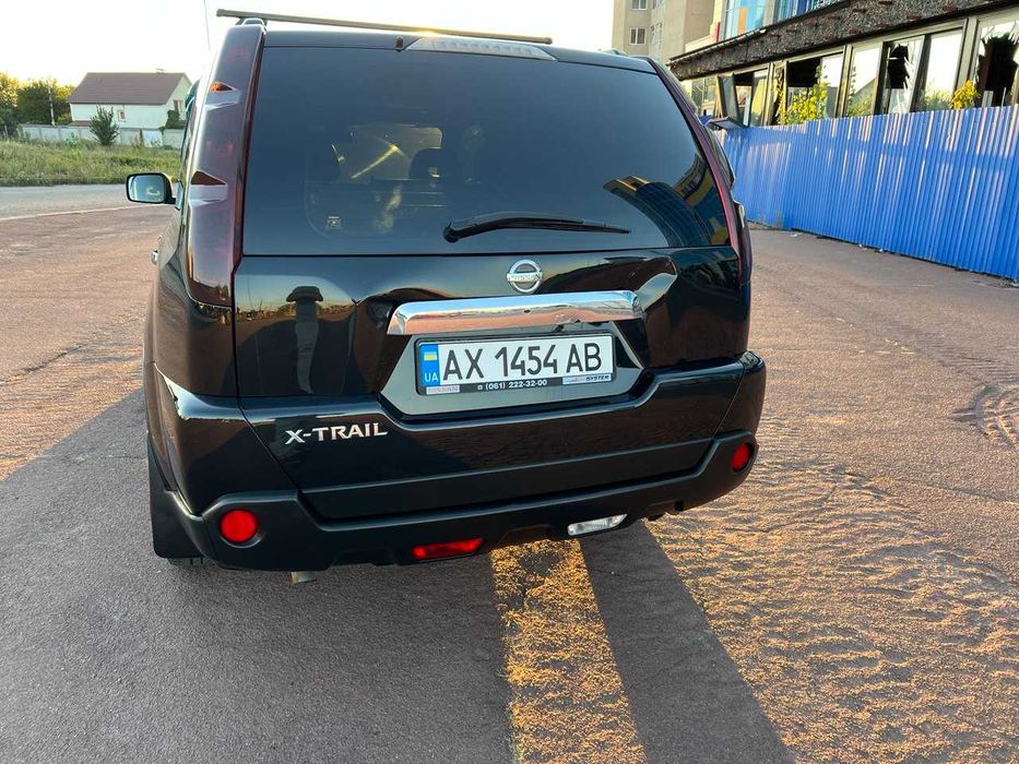 Продам Nissan X-Trail T31 2.5 4WD