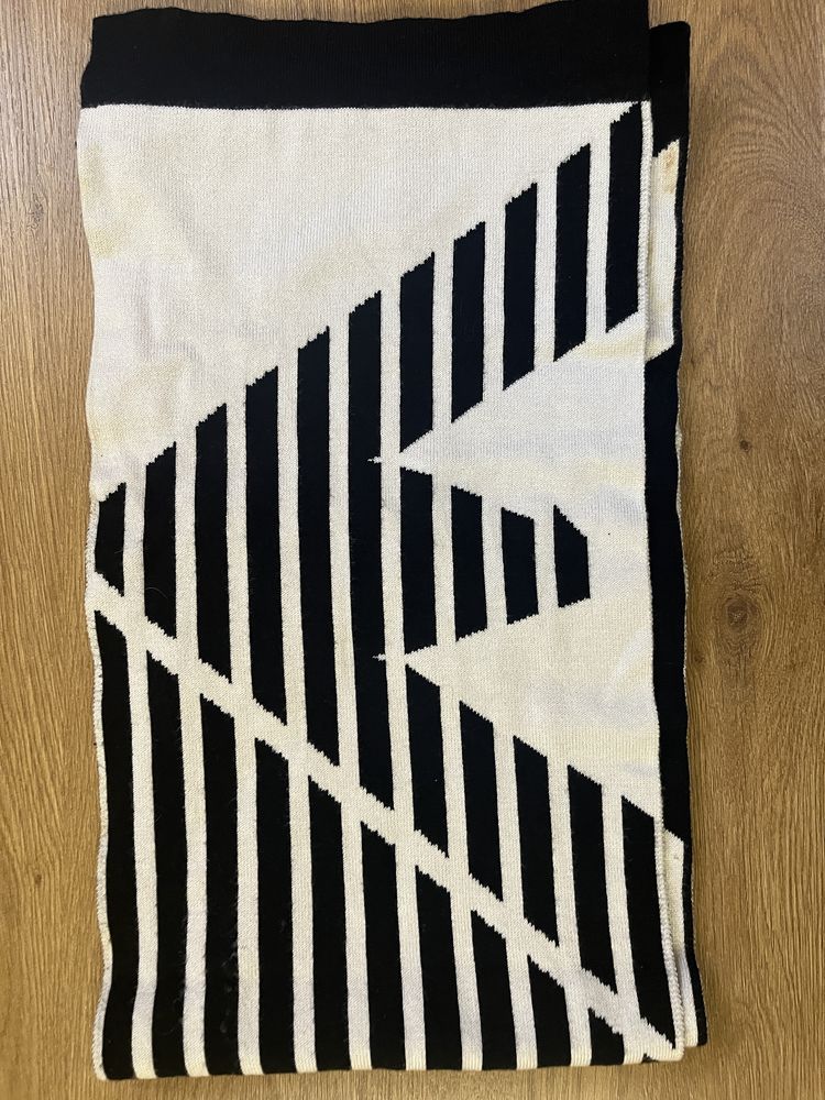 Якісний шарф ARMANI