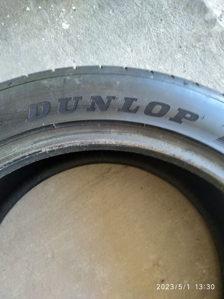 2x 255 55 R18 Dunlop