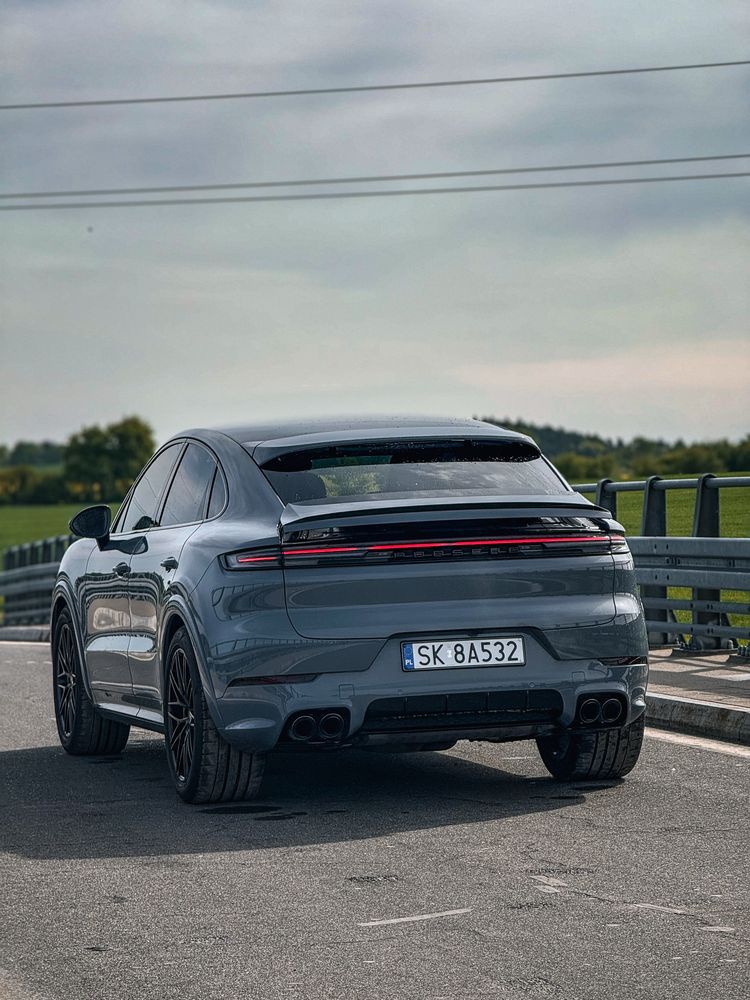 Porsche Cayenne najnowszy model na wesele