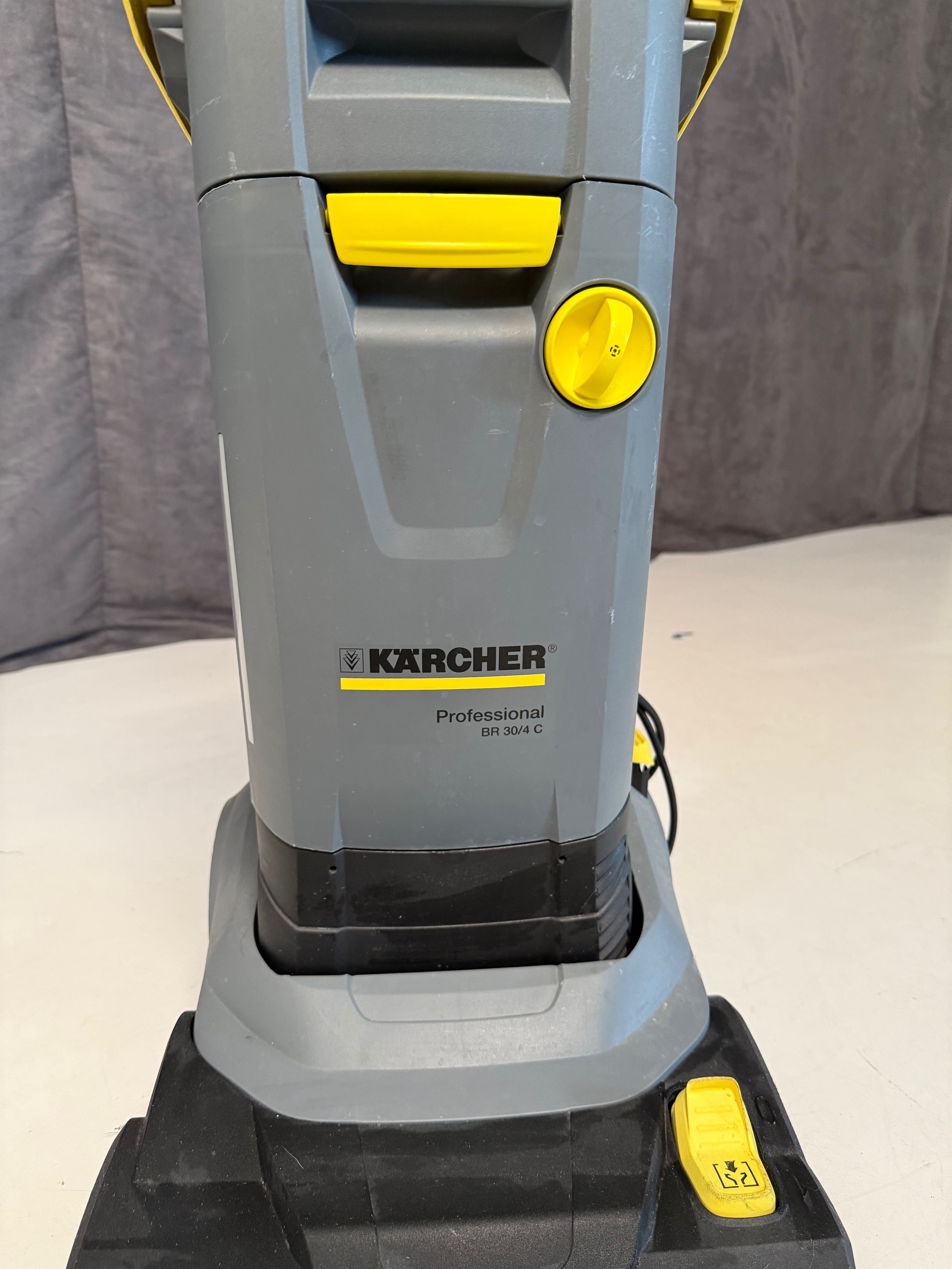 Szorowarka kompaktowa KARCHER Professional BR 30/4 C 1.783-220.0