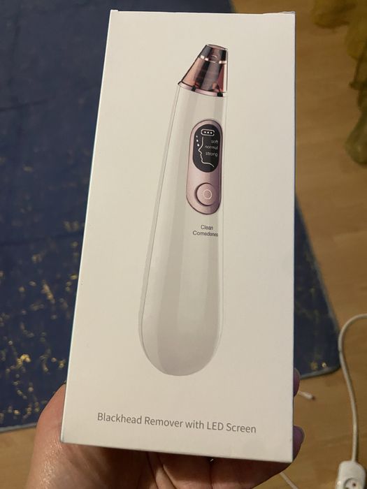 Для очищення обличчя (пор) з LED-дисплеєм