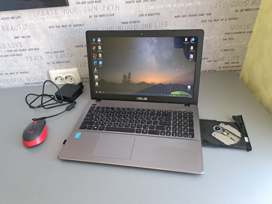 Продам  ноутбук asus X550CC