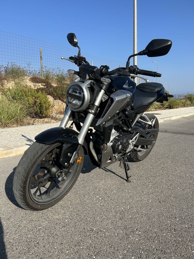 Honda cb125r 2018