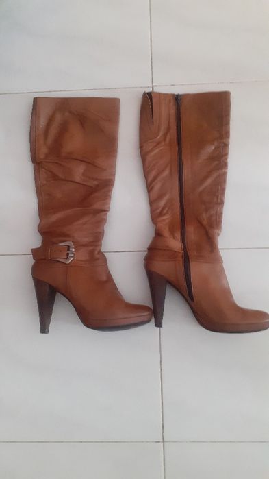 Botas Camel Cano Alto ( Foreva)