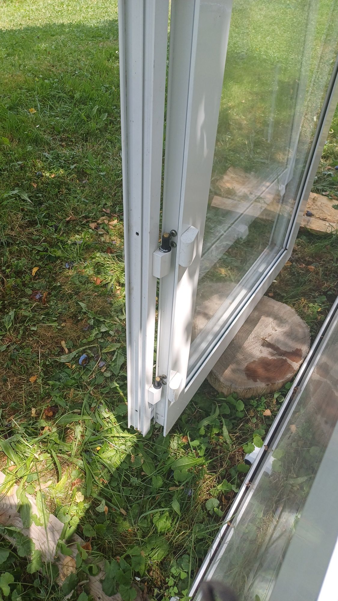 Drzwi wewnętrzne aluminiowe przeszklone