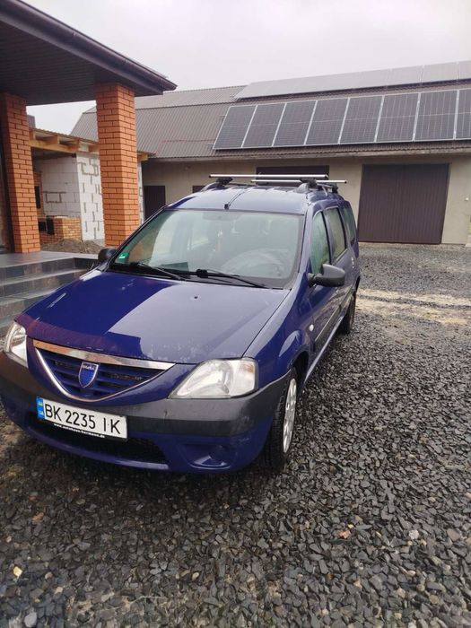 Продаю машину Dacia Logan 2008
