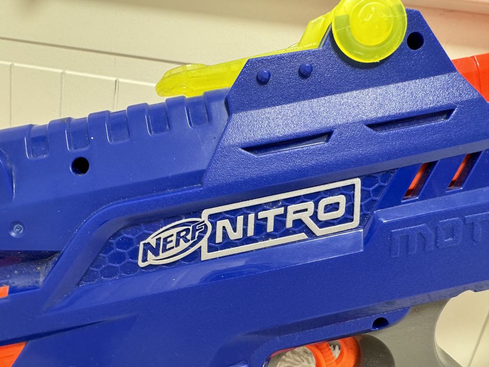 Nerf Nitro нерф великий