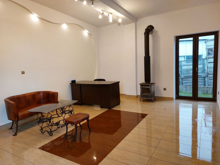 Lokal użytkowy,  biuro, magazyn.