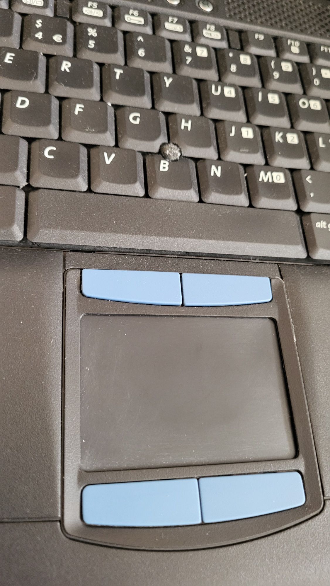 Retro laptop compaq evo n600c