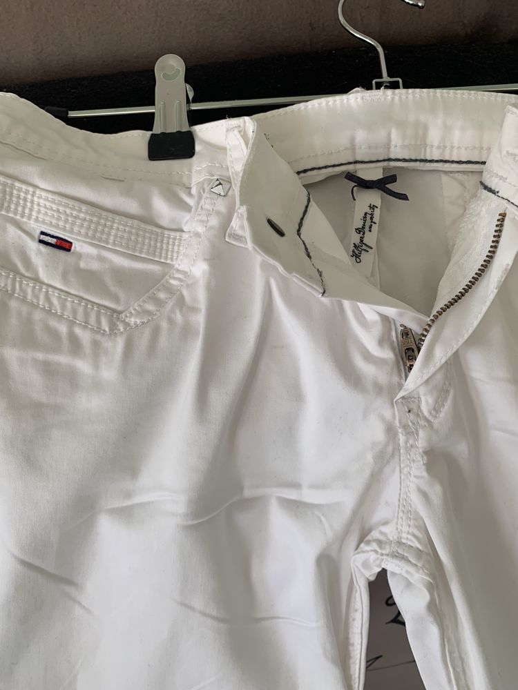 Белые брюки Tommy Hilfiger как новые