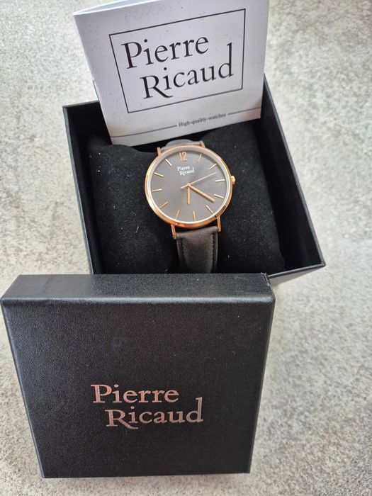 Годинник Pierre Ricaud