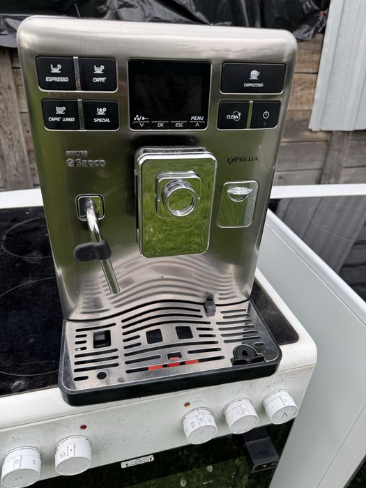 Saeco Exprelia кавомашина необслужена saeco incanto