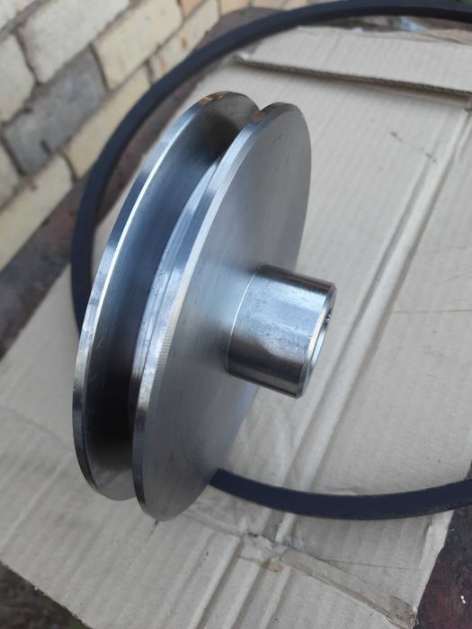 Шкив 180мм. Профиль "В" и ремень В1400. Станок, дровокол.