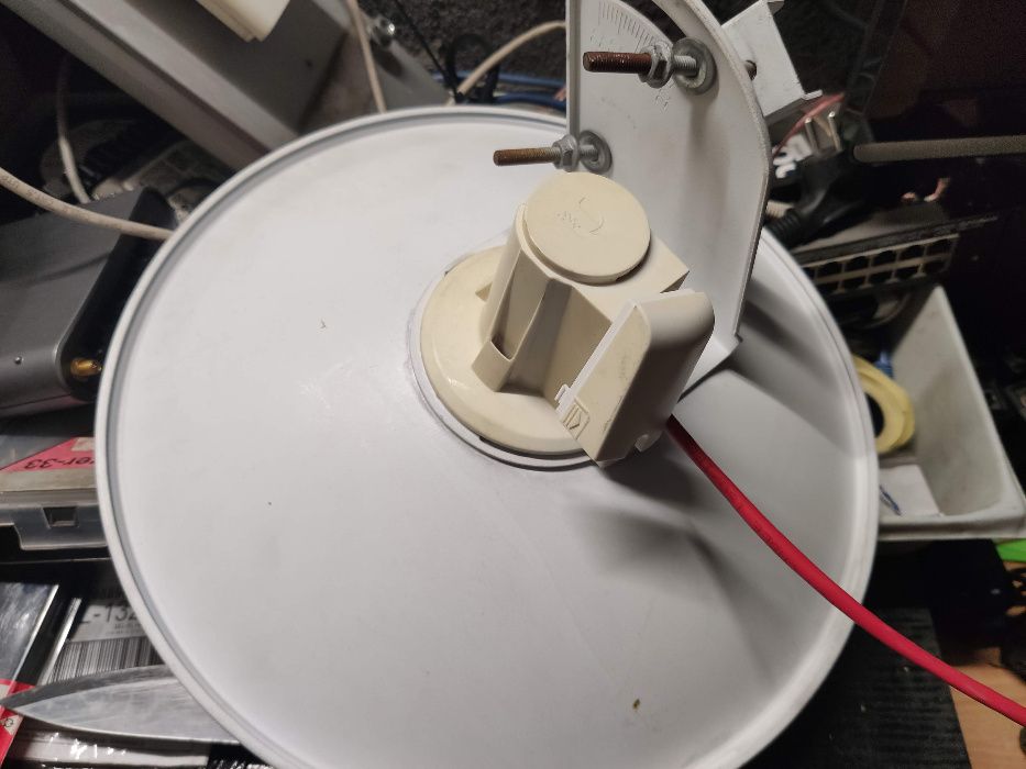 Ubiquiti PowerBeam M5 PBE-M5-300 22dBi AirMax MIMO