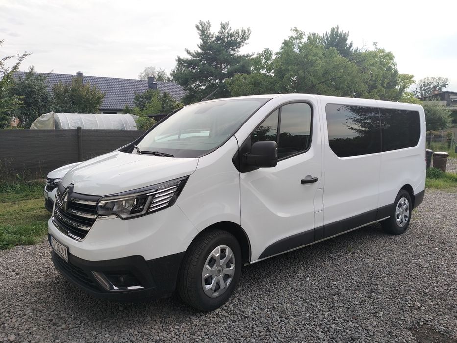 Przewóz osób busem, obsługa wesel, lotniska, kawalerskie