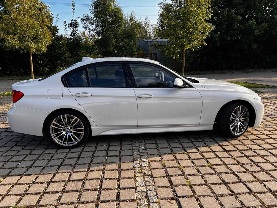 BMW F30 335d 313km M-Pakiet  Head-up Kamery 360
