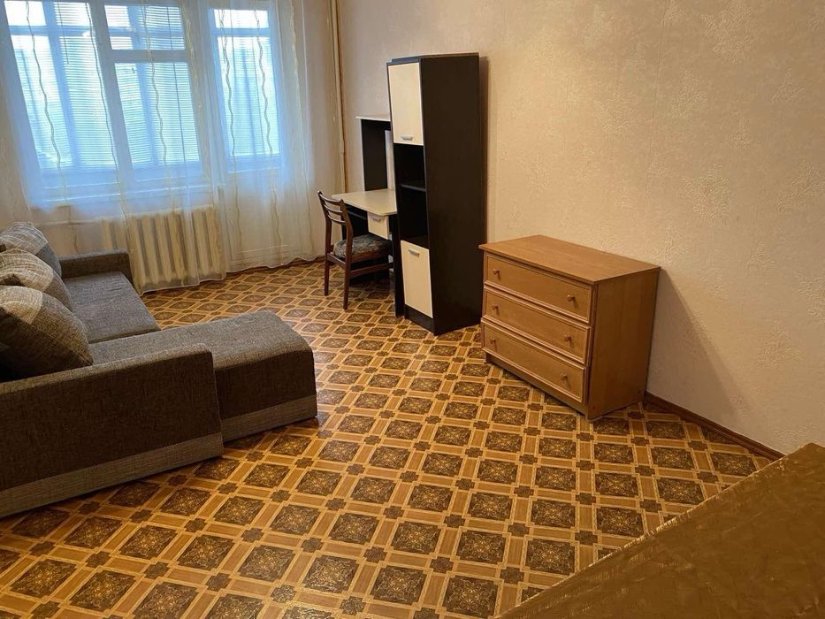 Продам 2 х кім.,чешку квартиру на Максима Дії