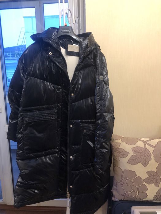 Продам пуховик RINASCIMENTO
