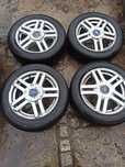 Opony z felgami 15 cali do Ford Focus.
