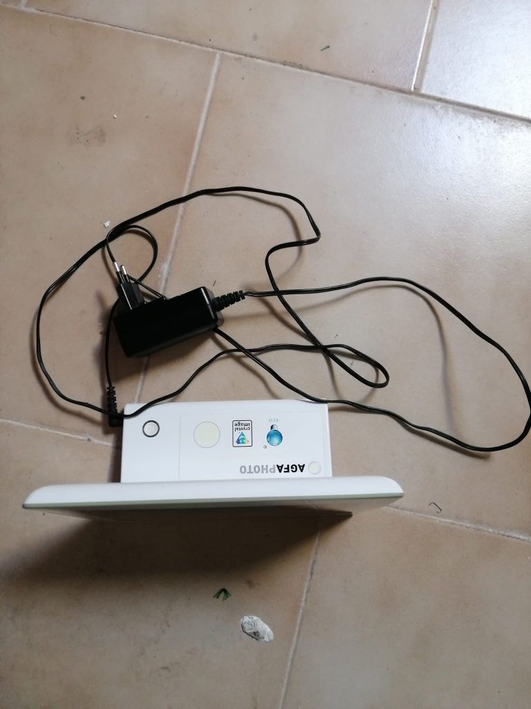 Moldura digital  em bom estado