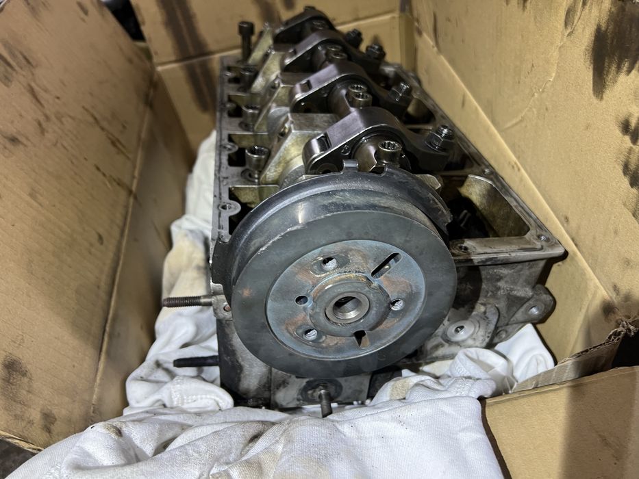 Головка блока з форсунками VW 2.0 tdi BMM 140hp