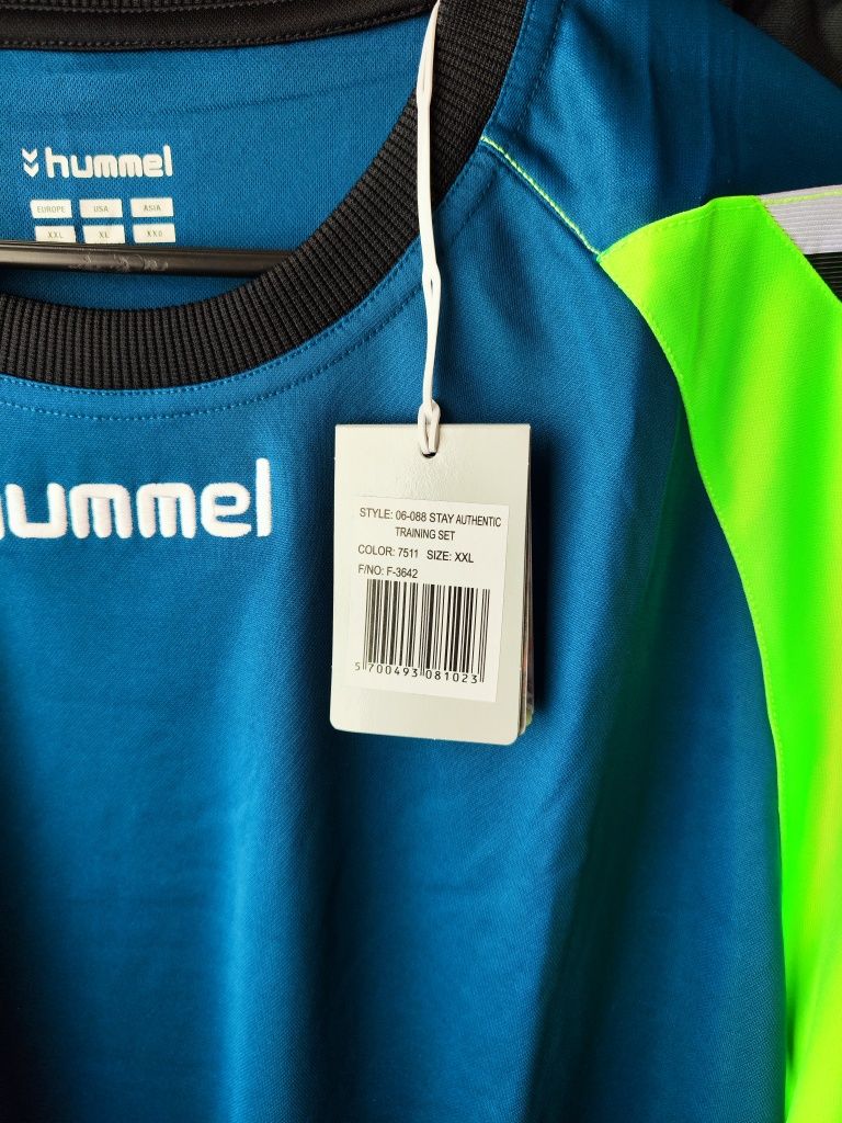 Komplet piłkarski Hummel, rozmiar XXL, nowy z metką, lekki i oddychają