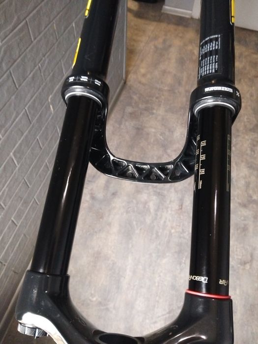 Вилка Rock Shox Lyrik Ultimate RC2