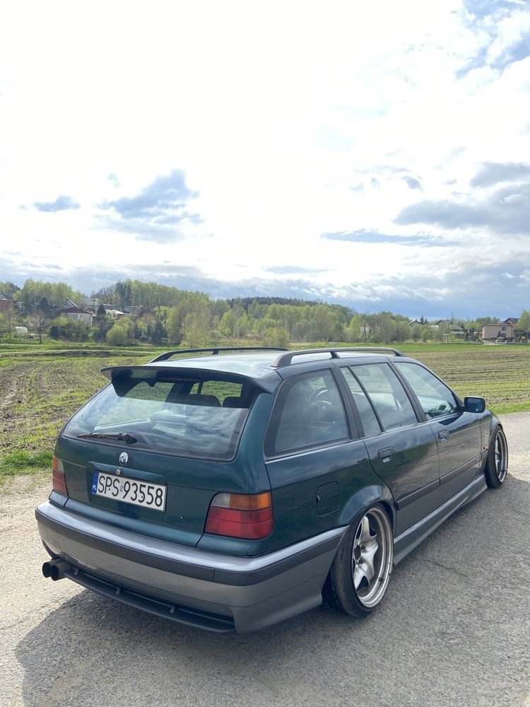 BMW e36 325 TDS gwint