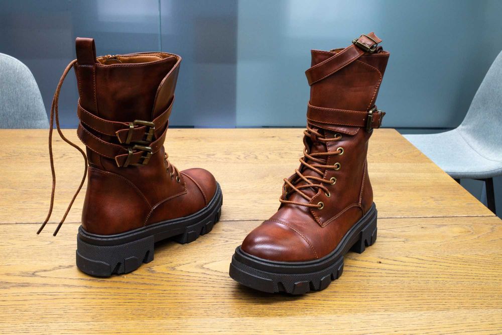 Bota Feminina Couro Castanho