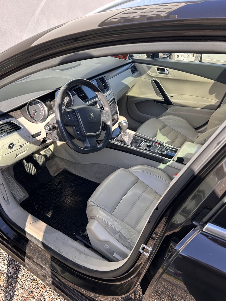 Peugeot 508 SW.