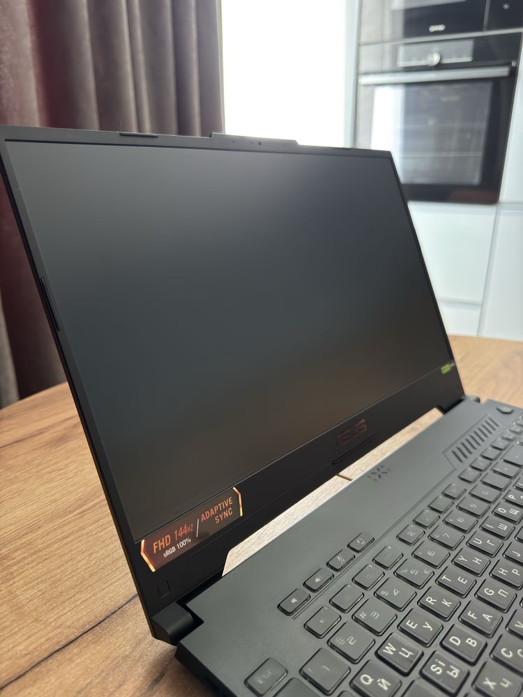 ASUS GAMING TUF A15 RTX 4060 16gb stan idealny plus gratisy