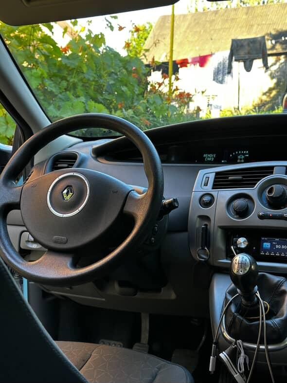 Renault scenic 2