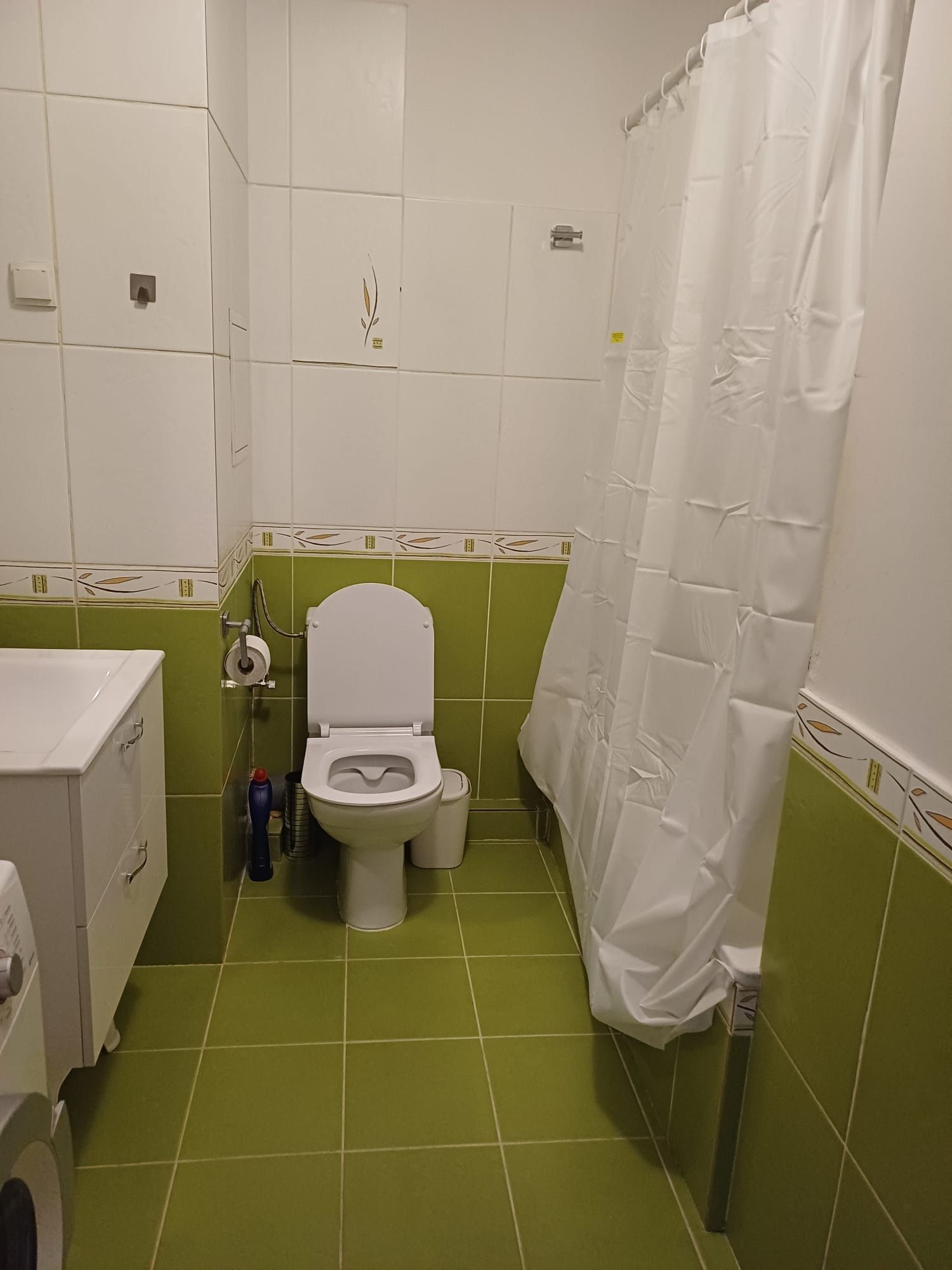 Nocleg Kabaty na dobę 2 pokoje parking wifi metro