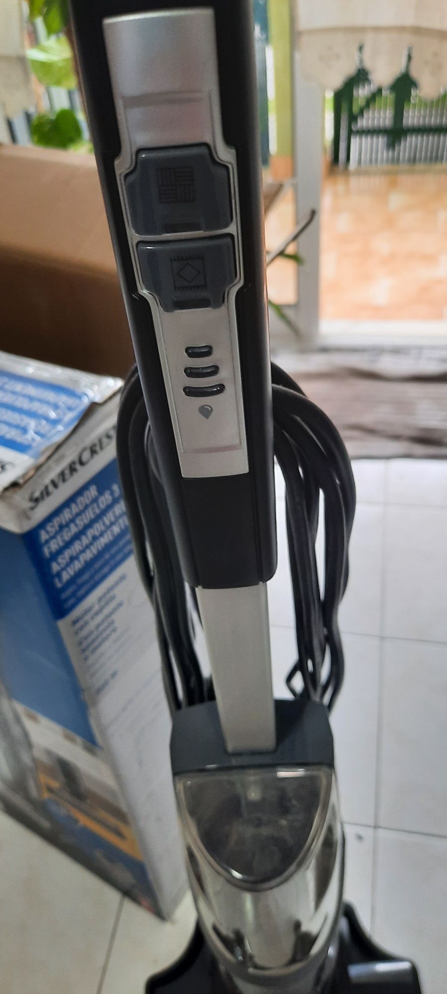 Aspirador 3 em 1, aspira, lava e seca da SilverCrest como novo