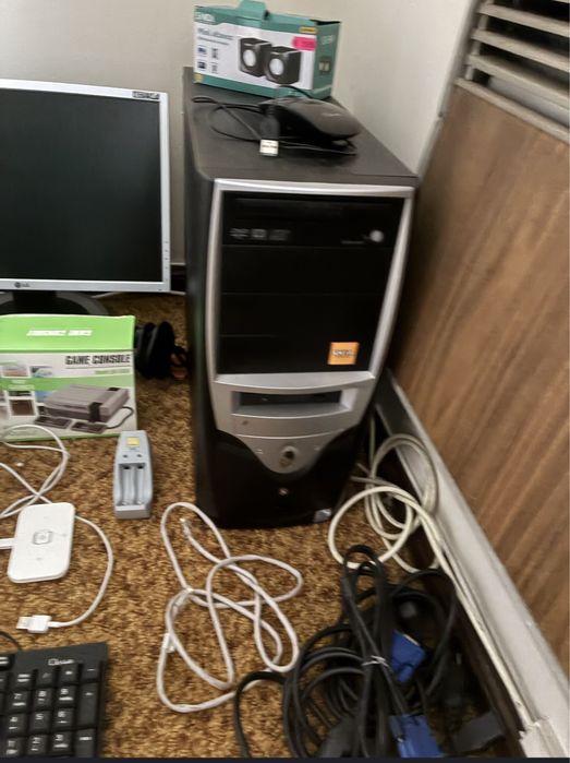 Lote Tecnologia - PC, Tablet, Consola, tudo 50 euros!