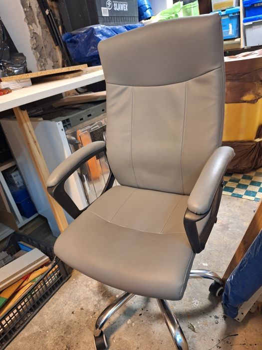 Fotel Obrotowy biurowy