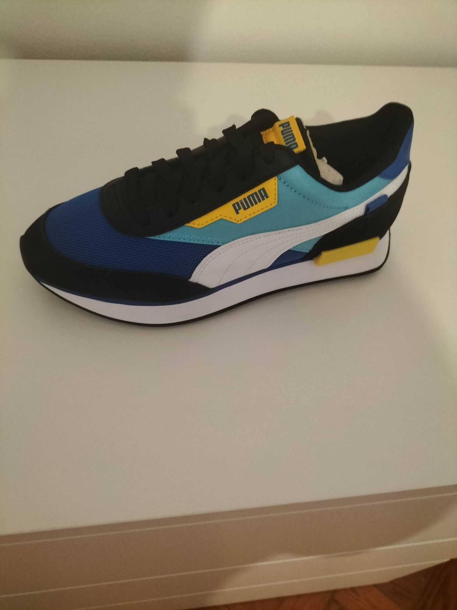 Vendo tennis puma rider