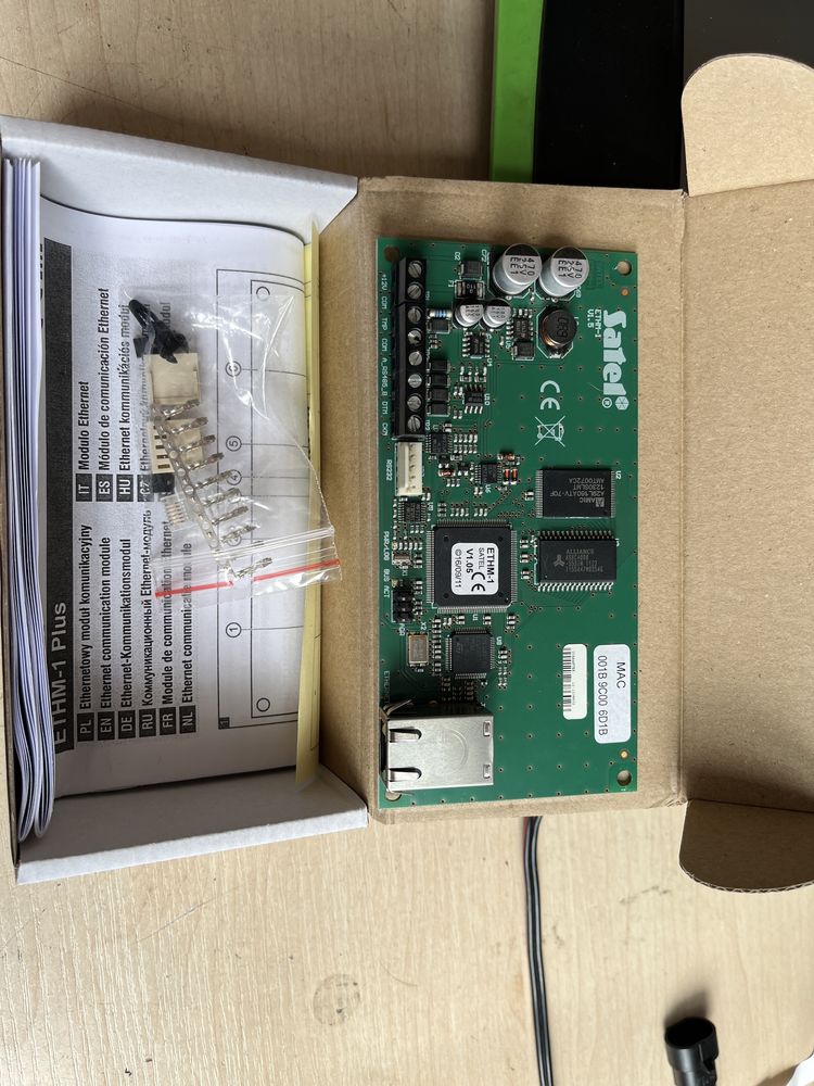 ETHM 1 modul ethernet internet LAN alarm satel