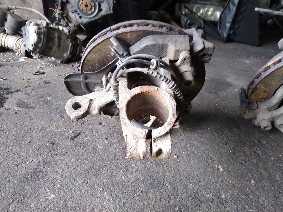 Piasta zwrotnica przód prawa lewa Ducato Jumper Boxer 06-19r 15'