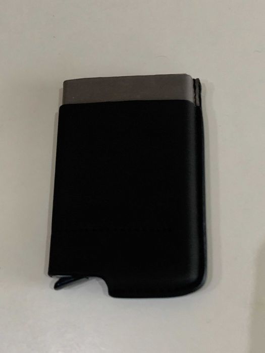 Carteira - porta cartões tipo Scridb