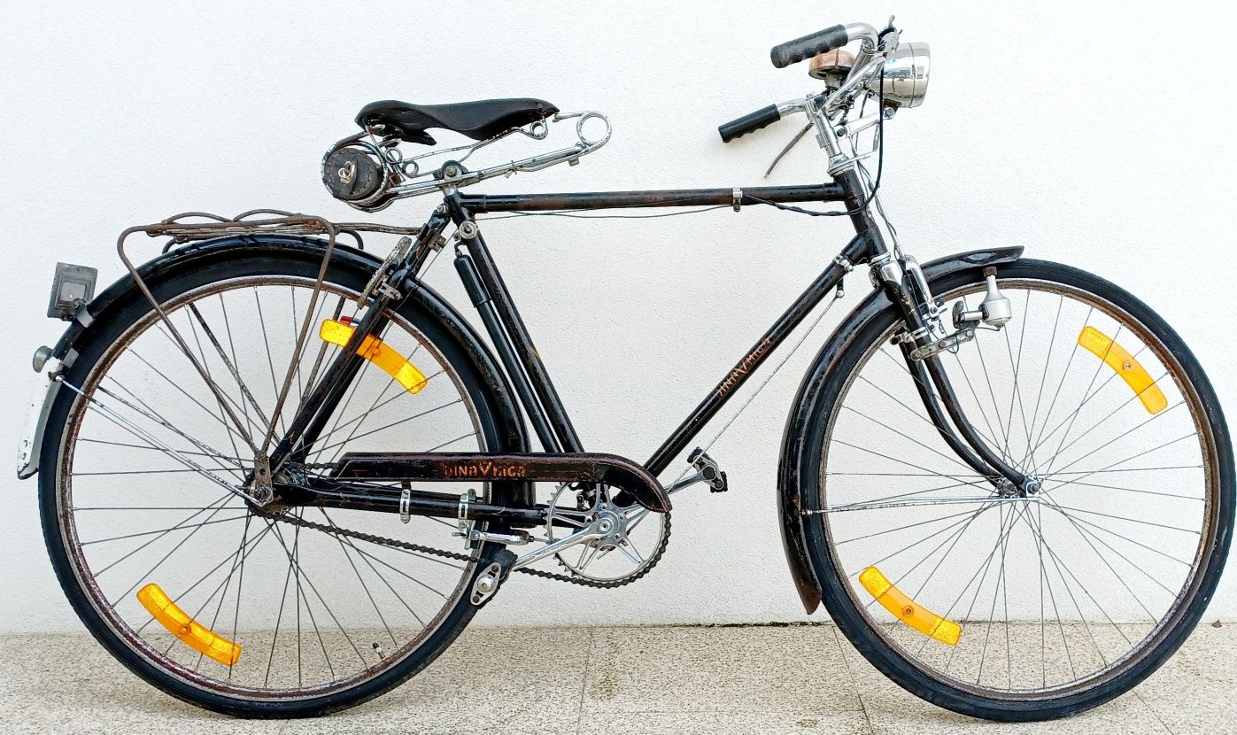 Bicicleta Pasteleira Roda 28 - Ano 1969 C/Livrete Camarário