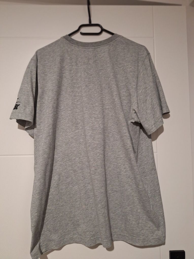 Męska koszulka marki Nike
