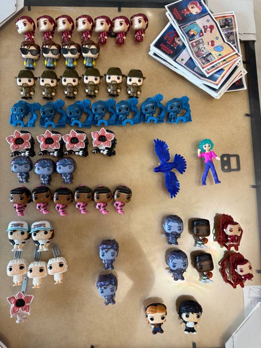 Фігурки дивні дива, Kinder joy stranger things