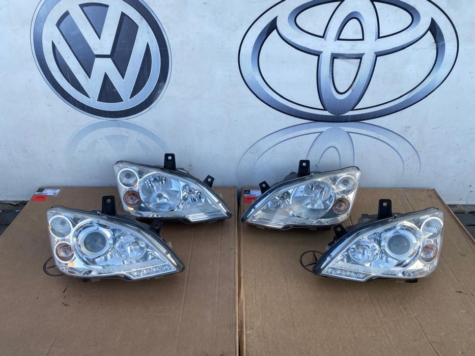 Фара фари ксенон галоген рестайлинг Віто 639 Мерседес Vito Viano W639.