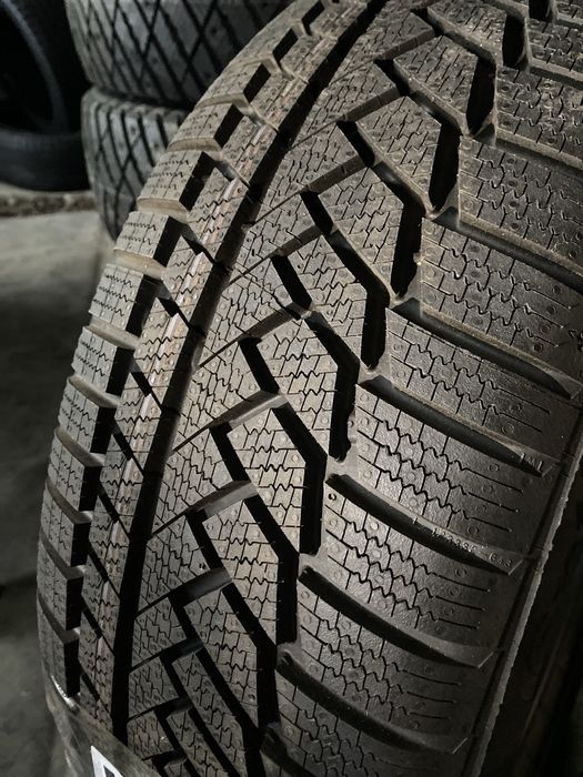 Зимова шина Continental WinterContact TS850P SUV 235/50 R20 104T XL FR
