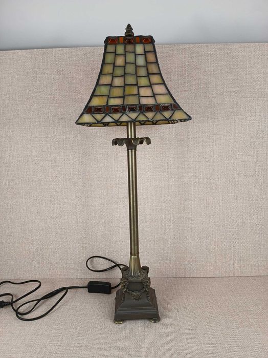 Lampa stołowa w stylu Tiffany Lampka salonowa 61 cm Globen AB Szwecja